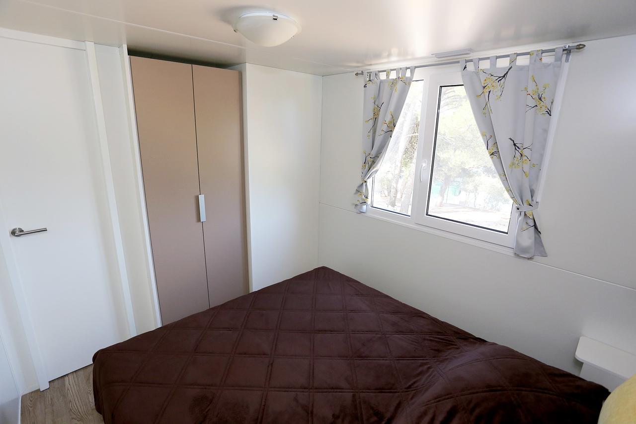 Mobile Homes-Slanica ムルテル エクステリア 写真