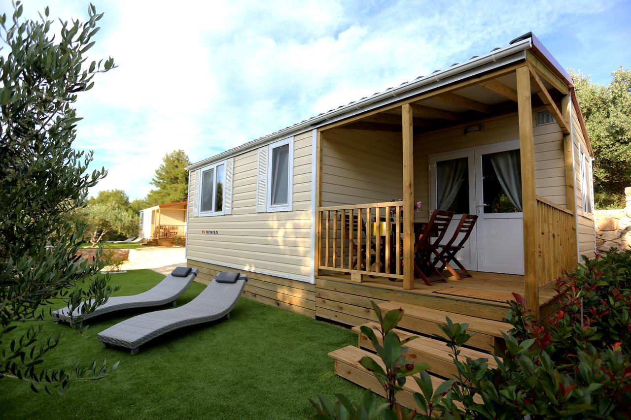 Mobile Homes-Slanica ムルテル エクステリア 写真