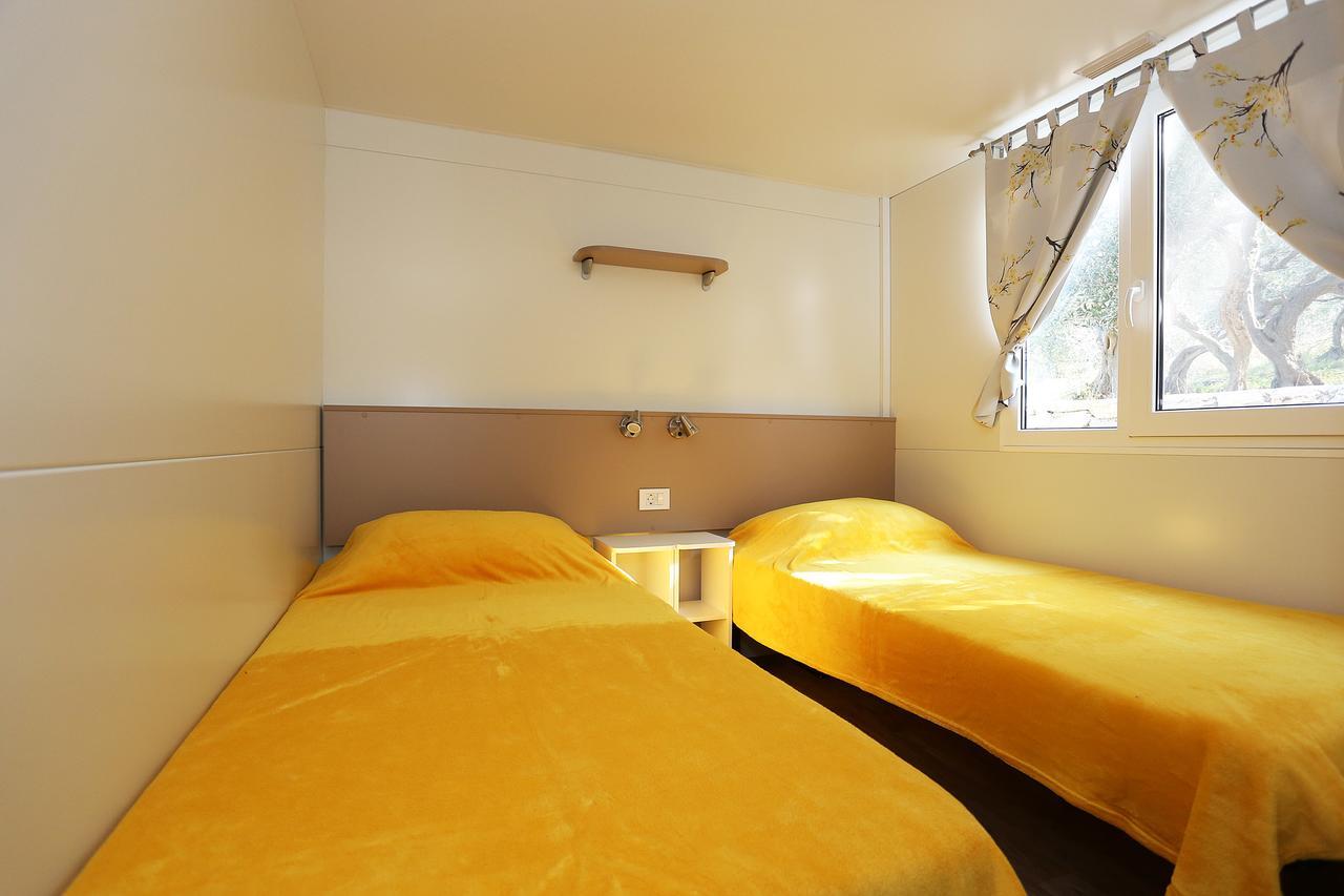Mobile Homes-Slanica ムルテル エクステリア 写真
