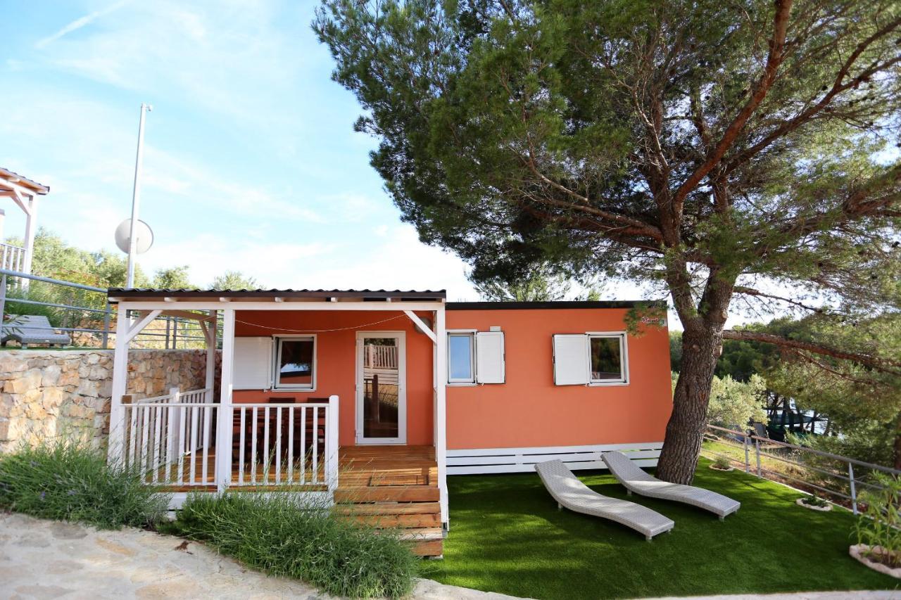 Mobile Homes-Slanica ムルテル エクステリア 写真