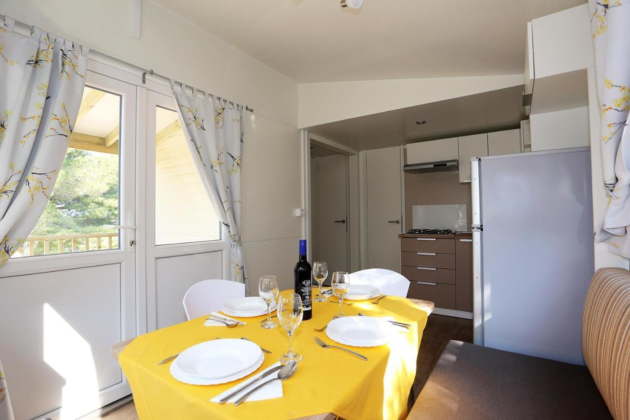 Mobile Homes-Slanica ムルテル エクステリア 写真