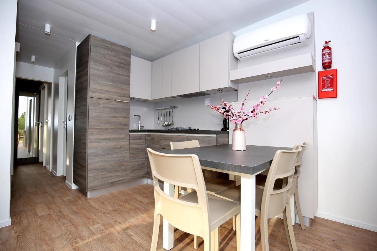 Mobile Homes-Slanica ムルテル エクステリア 写真