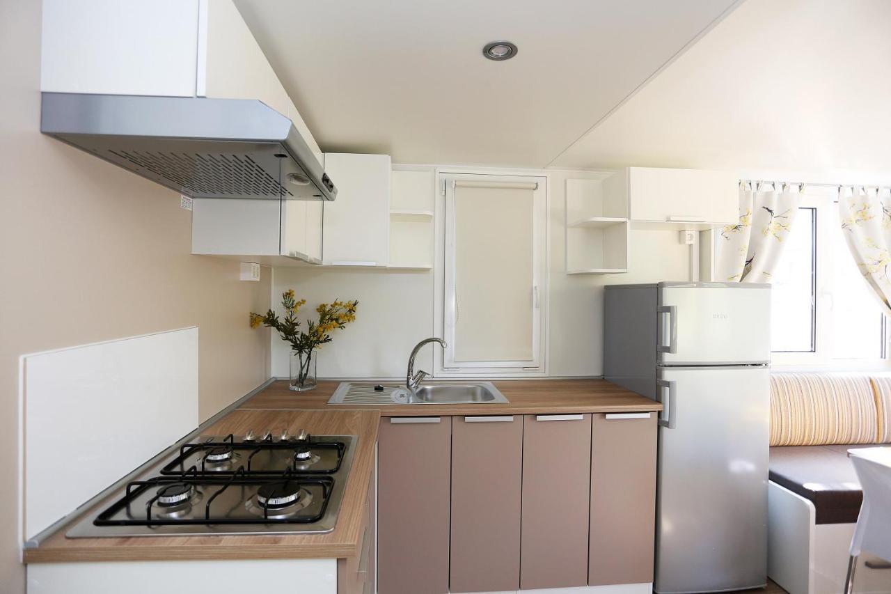 Mobile Homes-Slanica ムルテル エクステリア 写真