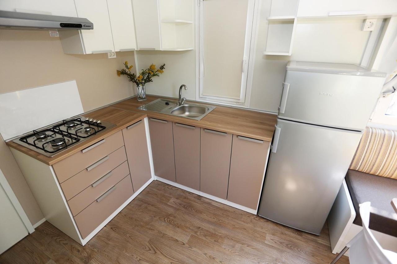 Mobile Homes-Slanica ムルテル エクステリア 写真